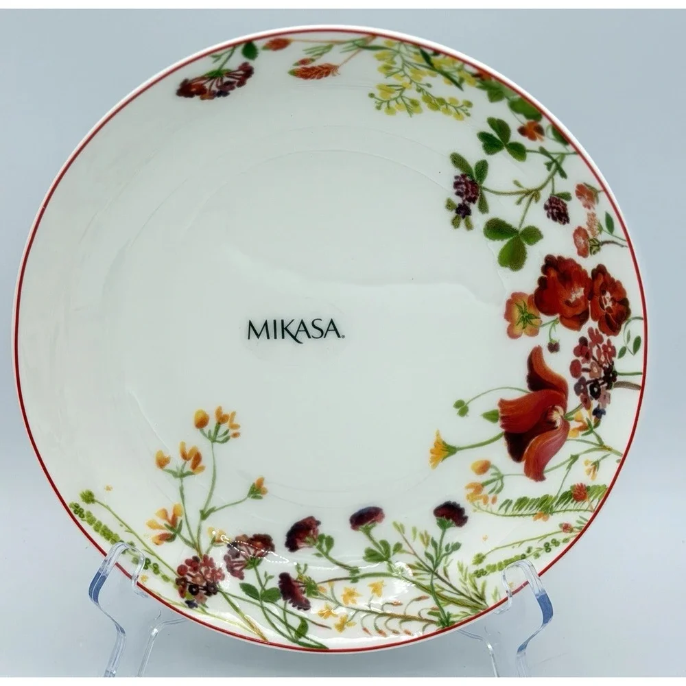 Mikasa Wildflower Garden Red 8.5